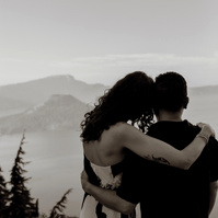 Engagement Photos in Oregon