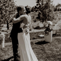 first look bend oregon wedding