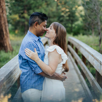 Oregon Engagement Photos in Bend Oregon