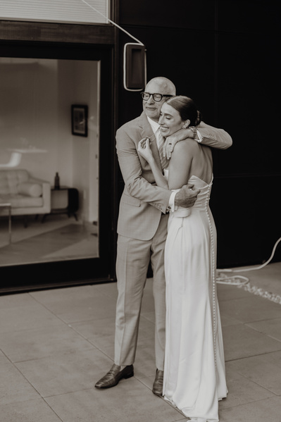 Father and daughter dancing at her wedding in Bend Oregon