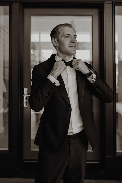 Grooms portrait during wedding in Bend 