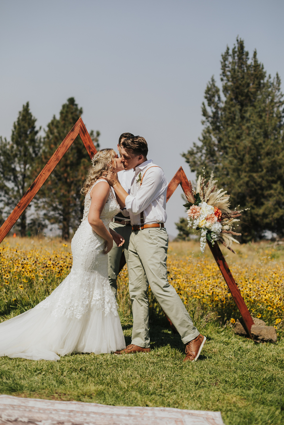 Wedding Photographer in Bend Oregon