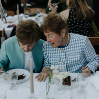 intimate backyard wedding photos bend oregon