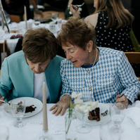 intimate backyard wedding photos bend oregon