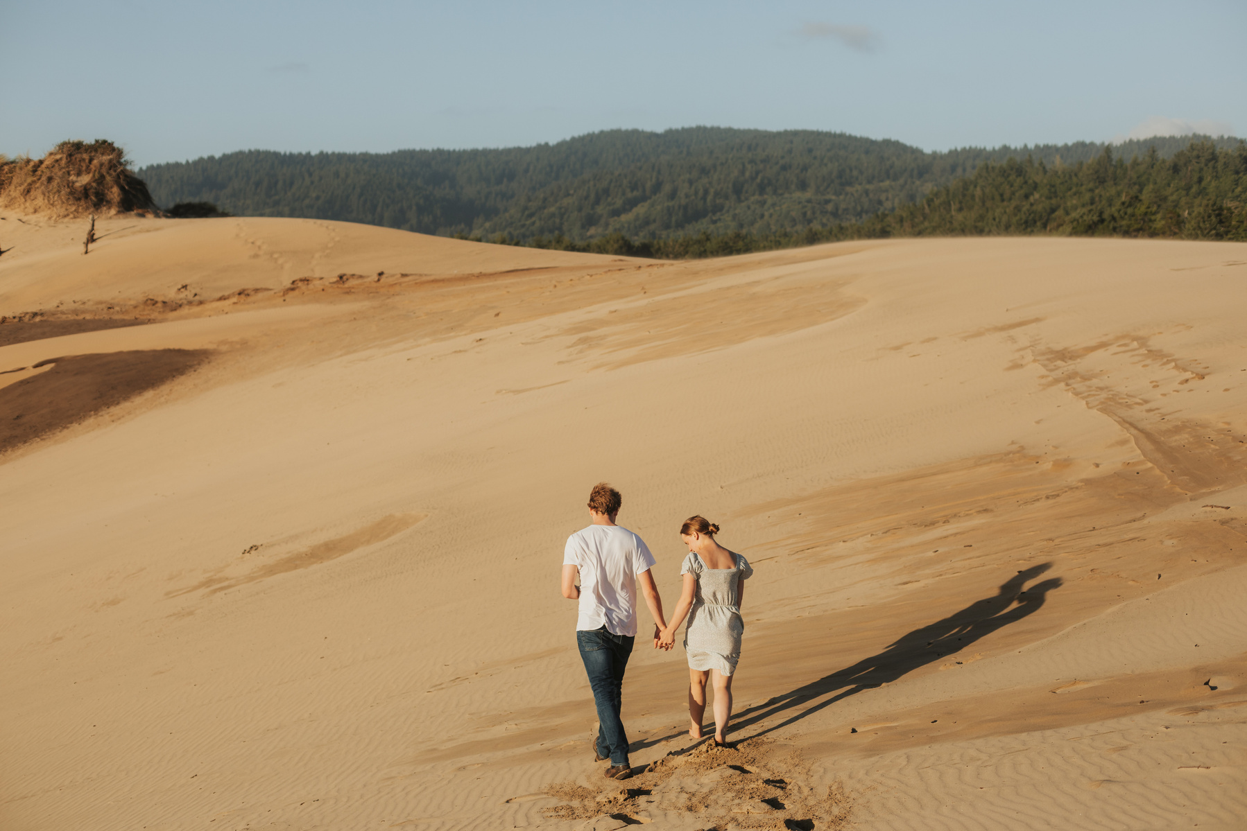 Oregon Coast Engagement Photos At Cape Kiwanda Dunes