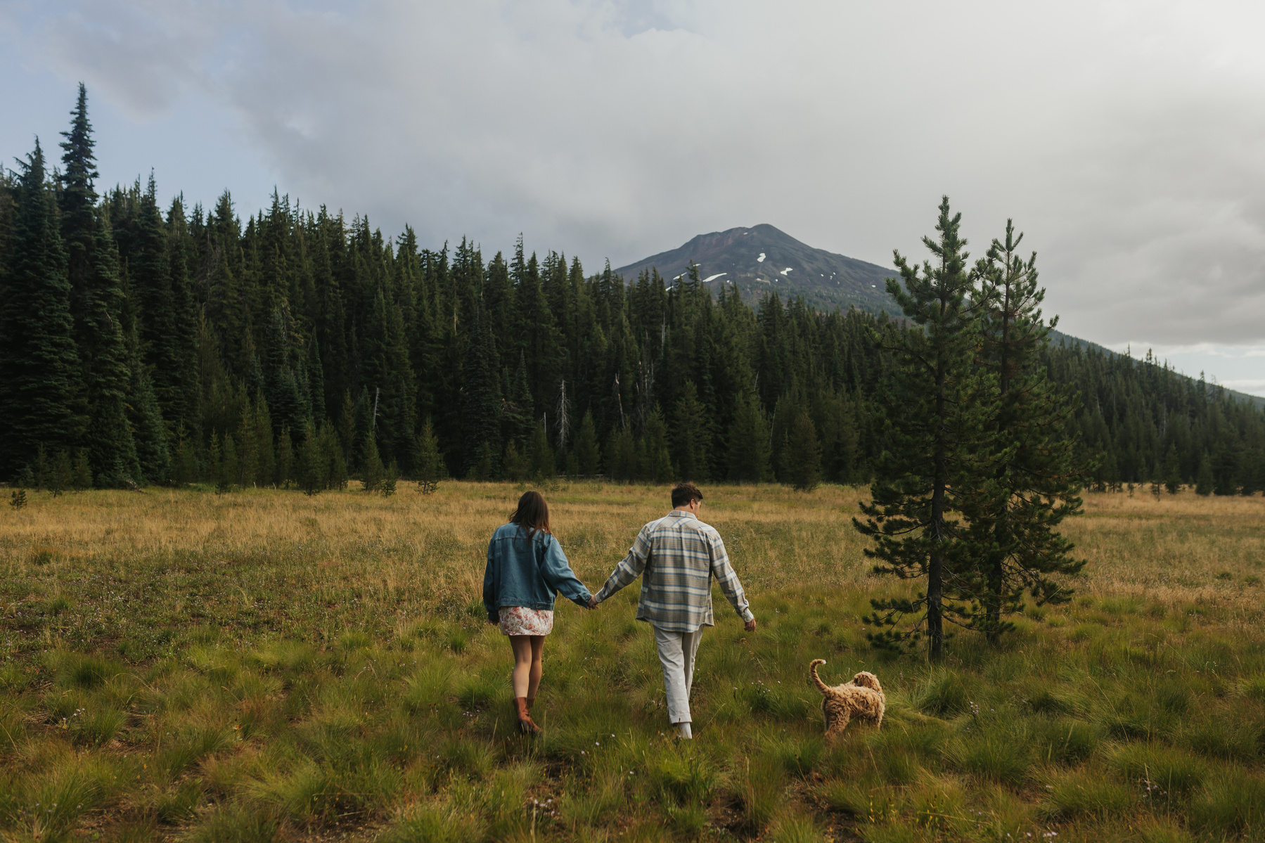 Bend Oregon engagement session at Todd Lake