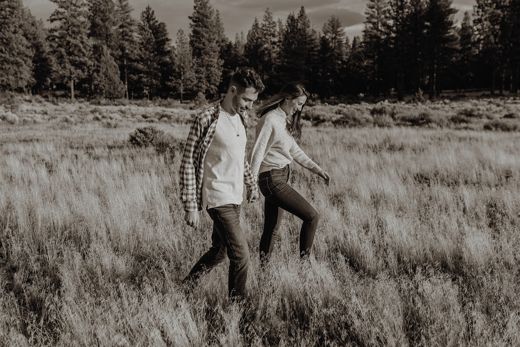 Engagement photo session in Bend, Oregon
