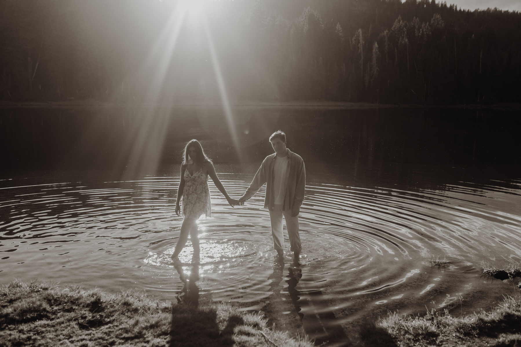 Bend Oregon engagement session at Todd Lake