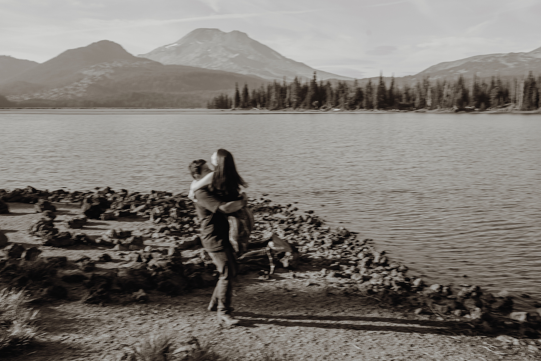 Engagement photos at Sparks Lake near Bend Oregon