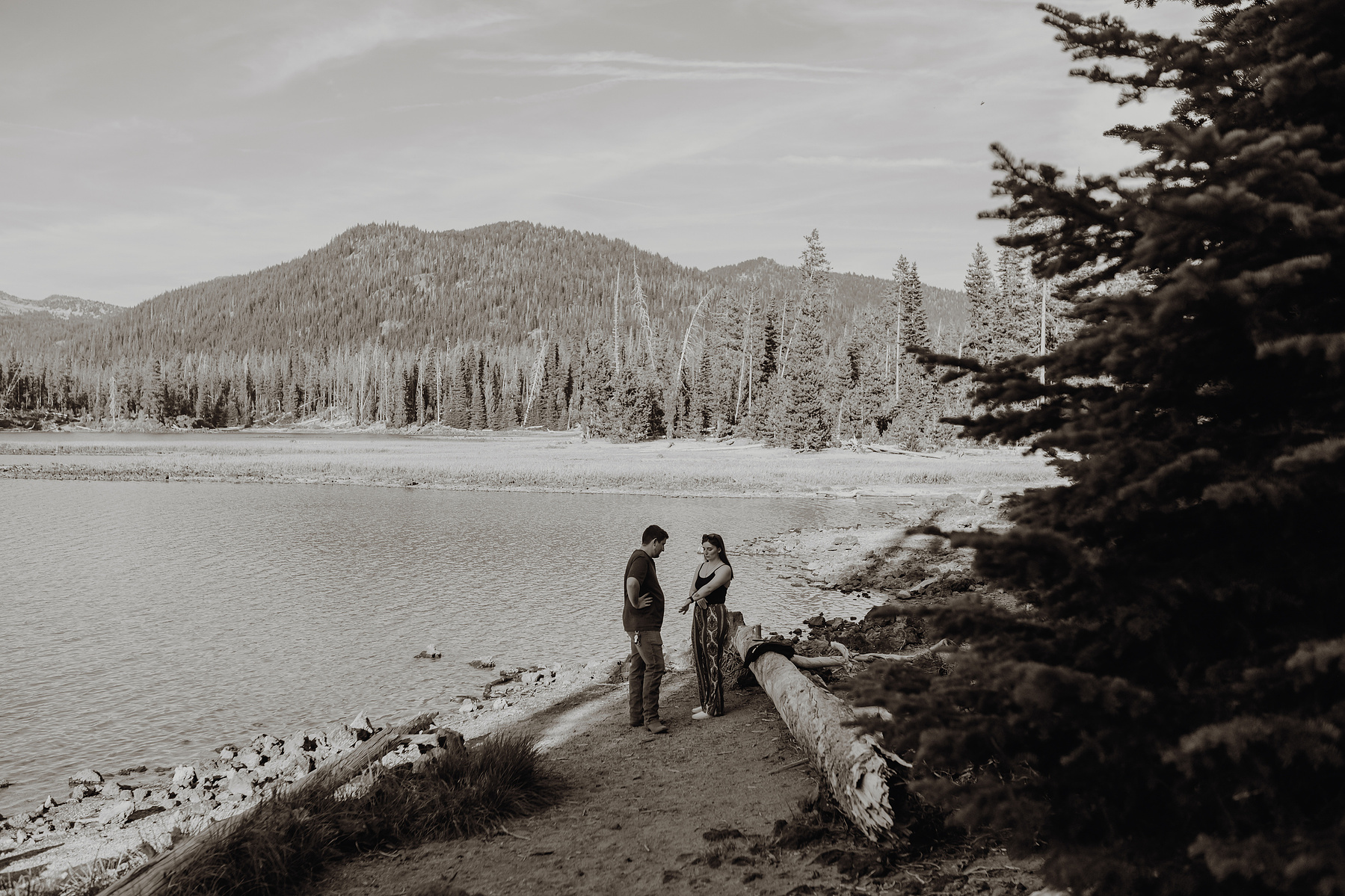 Engagement photos at Sparks Lake near Bend Oregon