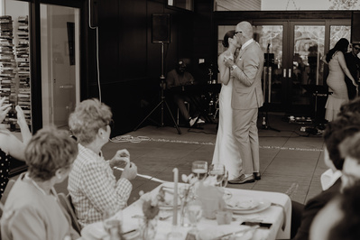 Father daughter first dance during her wedding in Bend Oregon