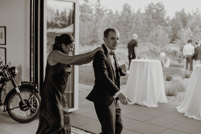 Mother and son dance during his Oregon wedding 