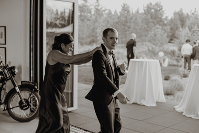 Mother and son dance during his Oregon wedding 