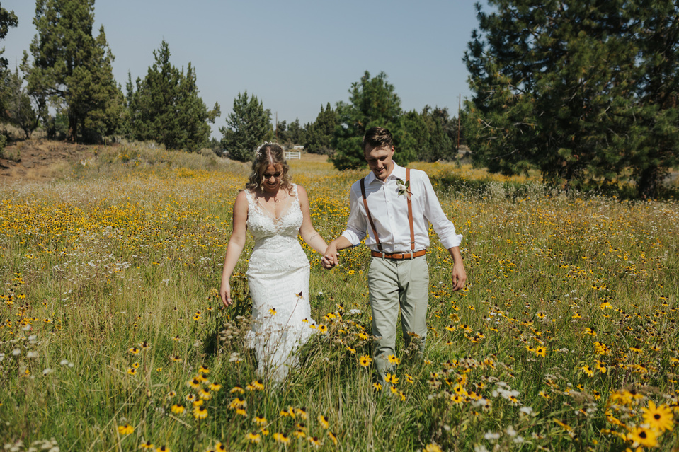 Wedding Photographer in Bend Oregon