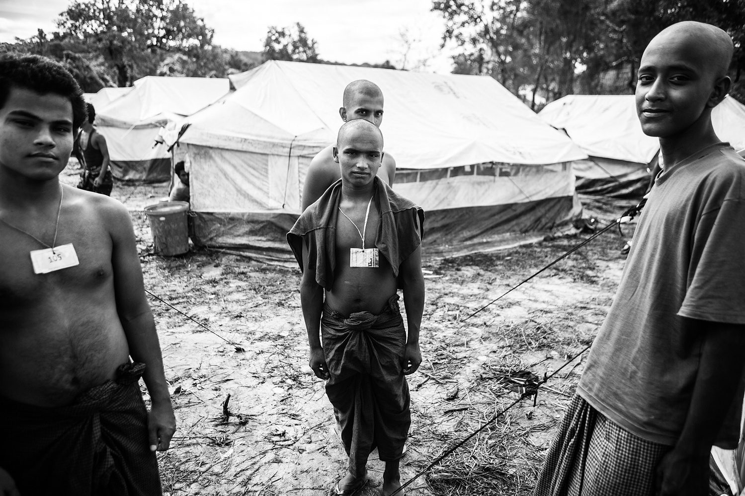 Rohingya boat people detainment camps Taung Pyo myanmar burma