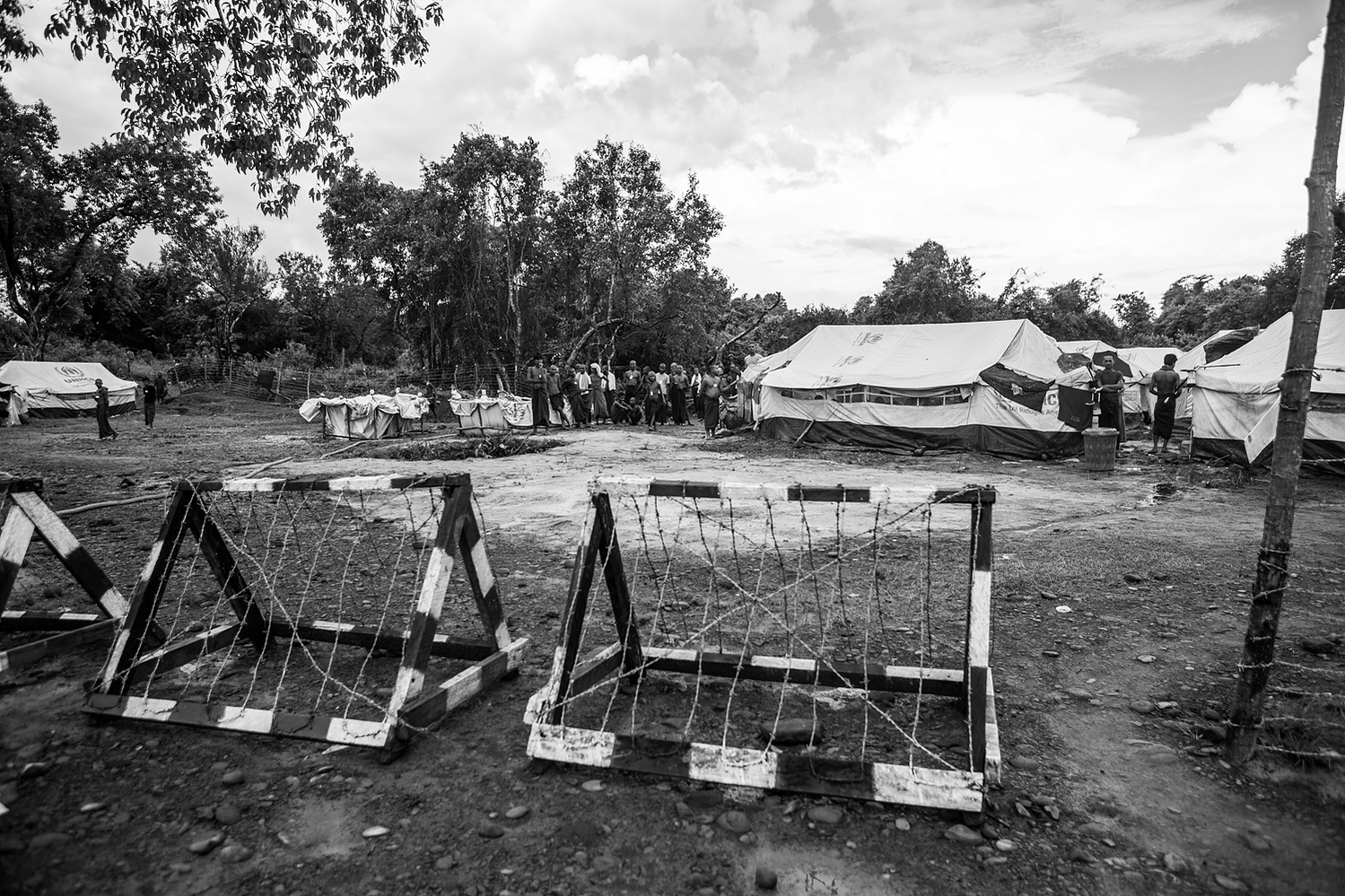 Rohingya boat people detainment camps Taung Pyo myanmar burma