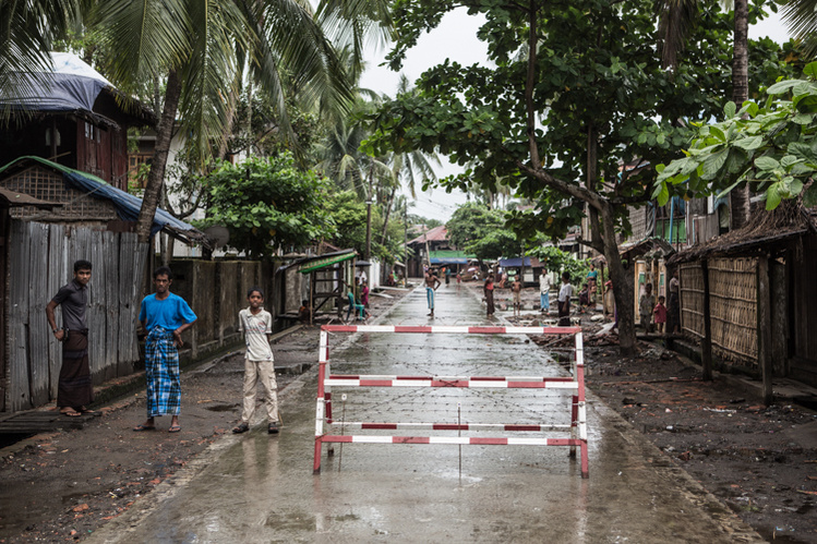 Rohingya Aung Minglar Myanmar Burma Human Rights