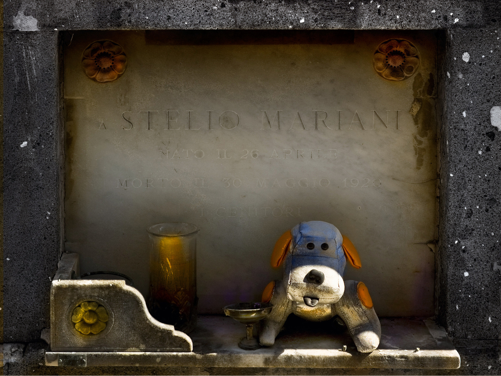 Columbarium, Cimitero del Verano, Familie Mariani