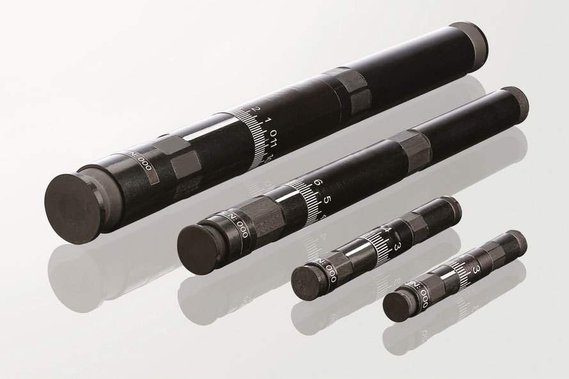Anima Nova Carbon Fibre Adjustable Endpin