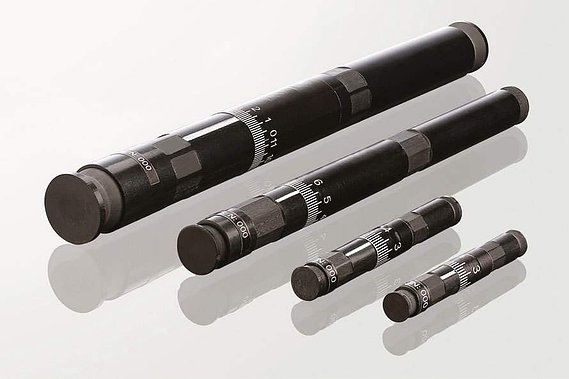 Anima Nova Carbon Fibre Adjustable Endpin