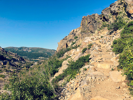 Donner Peak Trail 