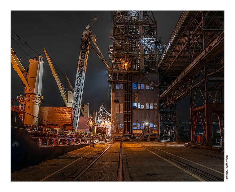 Grain being offloaded from a ship at Tilbury Grain Terminal