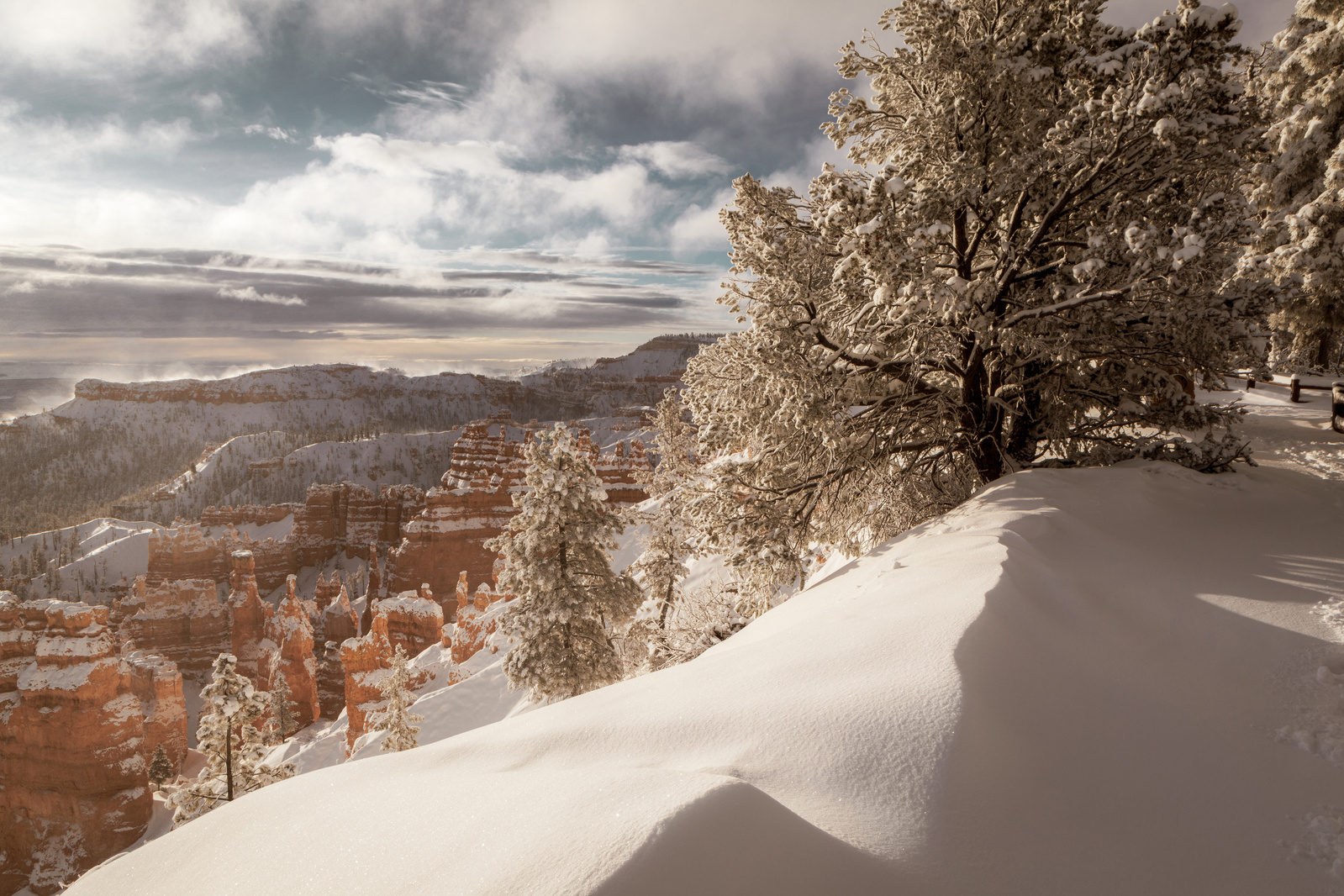 Bryce Canyon National Park blanketed with fresh snow in the morning at Bryce, Utah