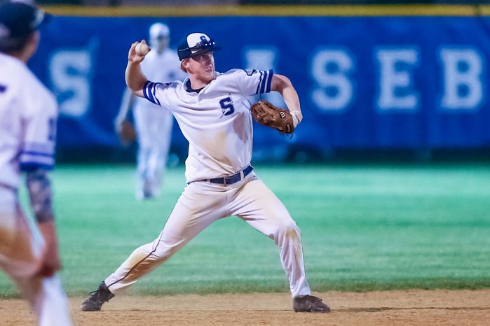 05.16.18 SHENENDEHOWA VS SARATOGA SPRINGS VARSITY BASEBALL
Saratoga Springs: 4
Shenendehowa: 3
https://gc.com/game-5a5e3148c99e19002113186f