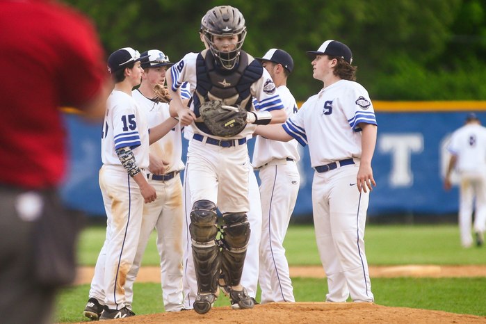 05.16.18 SHENENDEHOWA VS SARATOGA SPRINGS VARSITY BASEBALL
Saratoga Springs: 4
Shenendehowa: 3
https://gc.com/game-5a5e3148c99e19002113186f