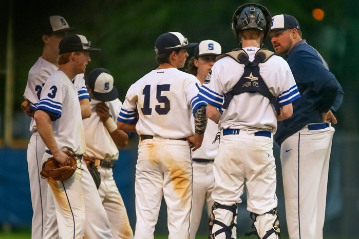 05.16.18 SHENENDEHOWA VS SARATOGA SPRINGS VARSITY BASEBALL
Saratoga Springs: 4
Shenendehowa: 3
https://gc.com/game-5a5e3148c99e19002113186f