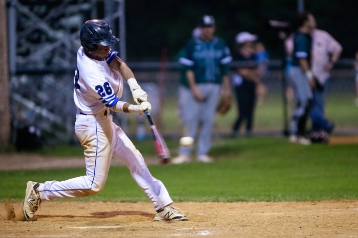 05.16.18 SHENENDEHOWA VS SARATOGA SPRINGS VARSITY BASEBALL
Saratoga Springs: 4
Shenendehowa: 3
https://gc.com/game-5a5e3148c99e19002113186f