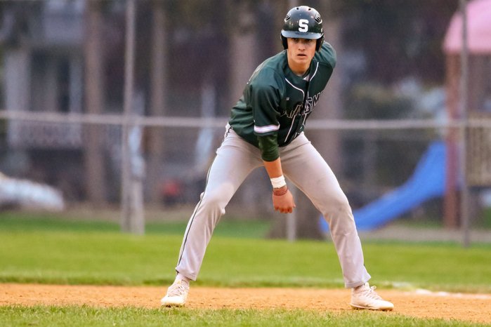 05.16.18 SHENENDEHOWA VS SARATOGA SPRINGS VARSITY BASEBALL
Saratoga Springs: 4
Shenendehowa: 3
https://gc.com/game-5a5e3148c99e19002113186f