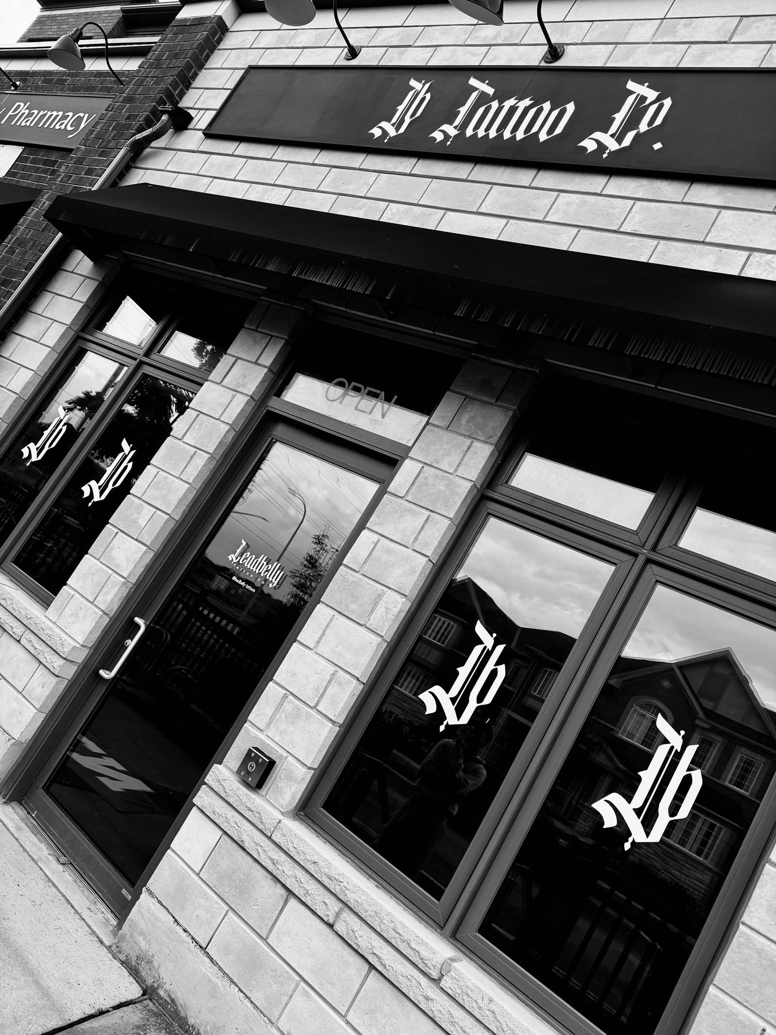 Leadbelly Tattoo Co.