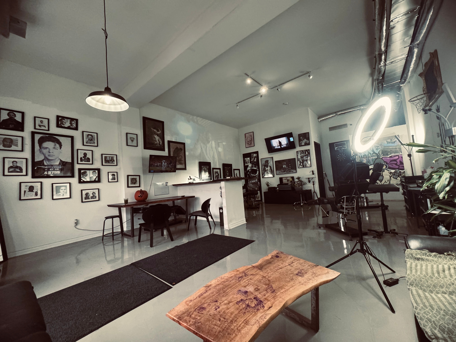 Leadbelly Tattoo Co.