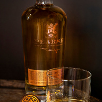 Pearse Lyons Whiskey Product Detail shot eCommerce product photographer dublin www.1image.ie