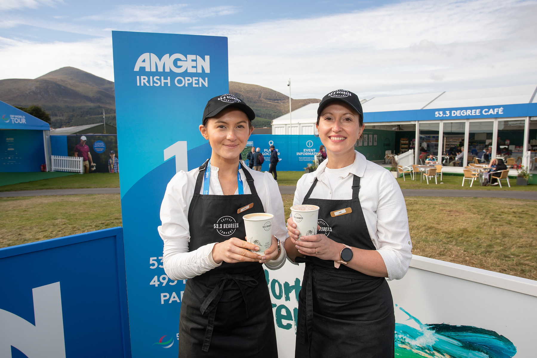Event Photographer at Amgen Irish Open 2024 - Green on 18 food photography group photo of Aramark Ireland hospitality staff www.1image.ie
