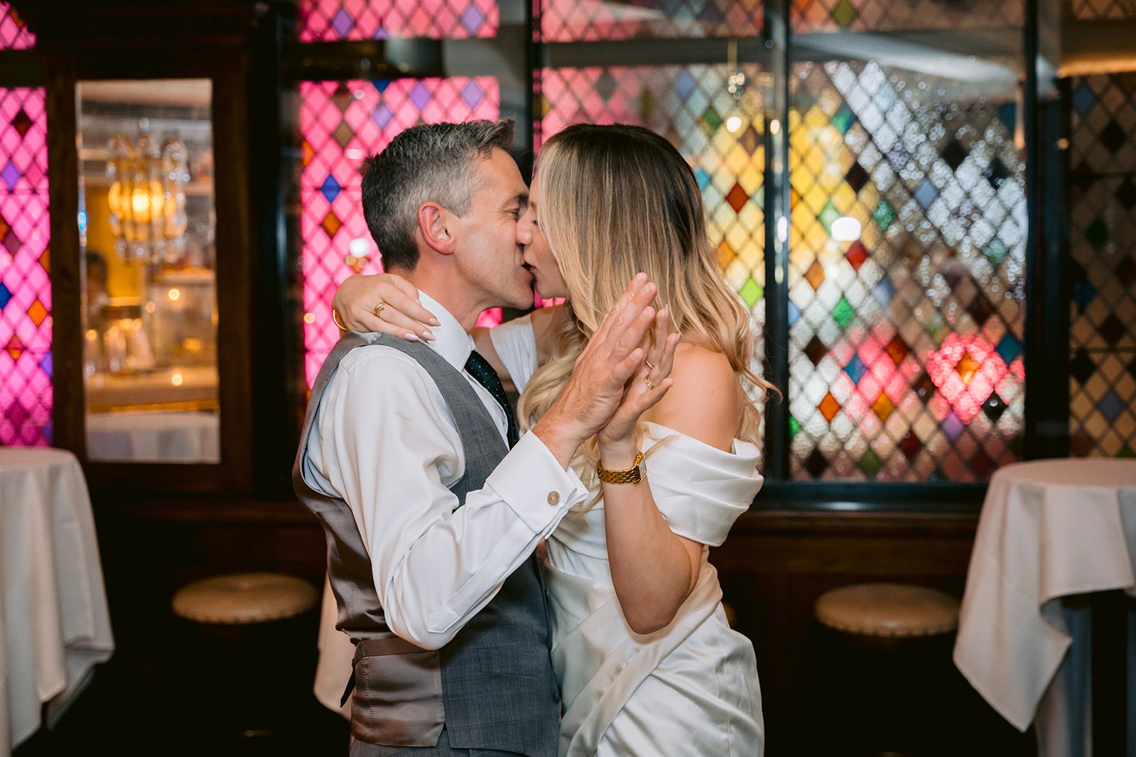 The Old Marylebone Town Hall Wedding Ruth Buscombe and Nathan Divey First Dance at The Ivy