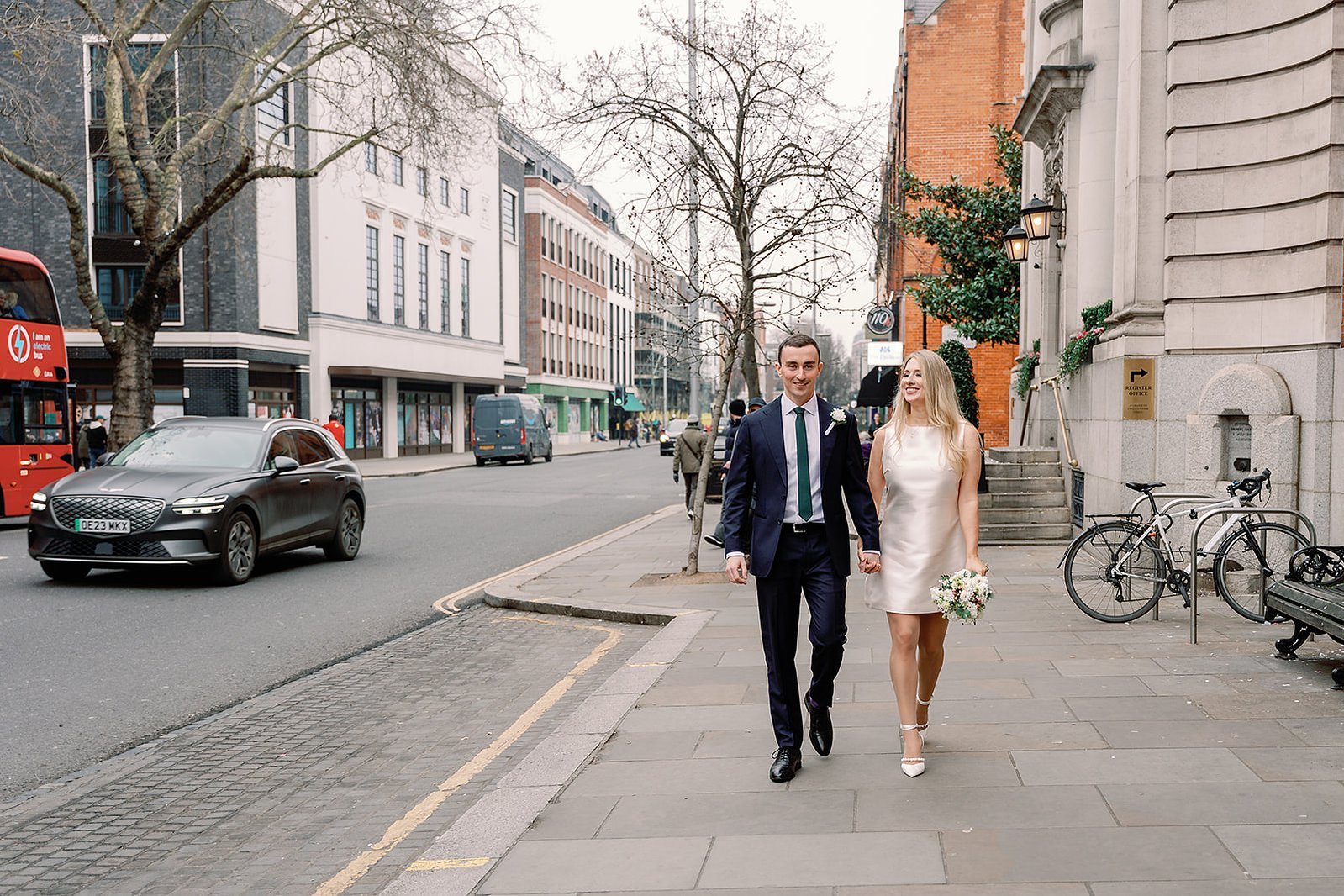 Chelsea Old Town Hall Wedding Walking Along Kings Road