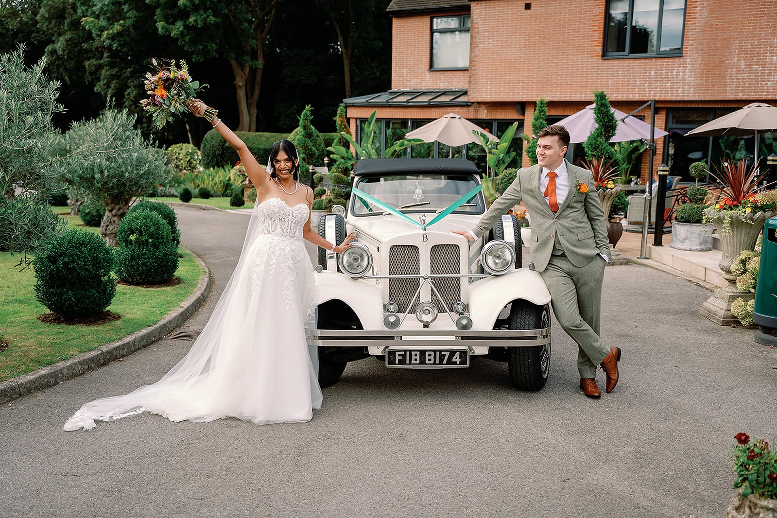 Guildford Manor Hotel & Spa Wedding Vintage Car