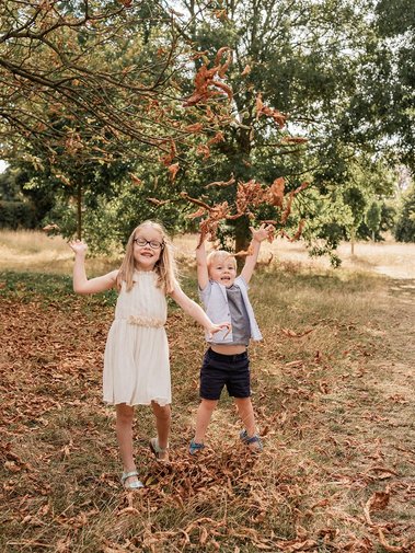 Family Photoshoot in Pitshanger Park 003