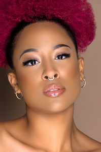 <title>Angel Thompson | Atlanta Creative Production Agency – Strategy, Photography & Design</title>
<meta name="description" content="Work with Angel Thompson, a top Atlanta-based creative producer delivering bold strategy, photography, and design for bra