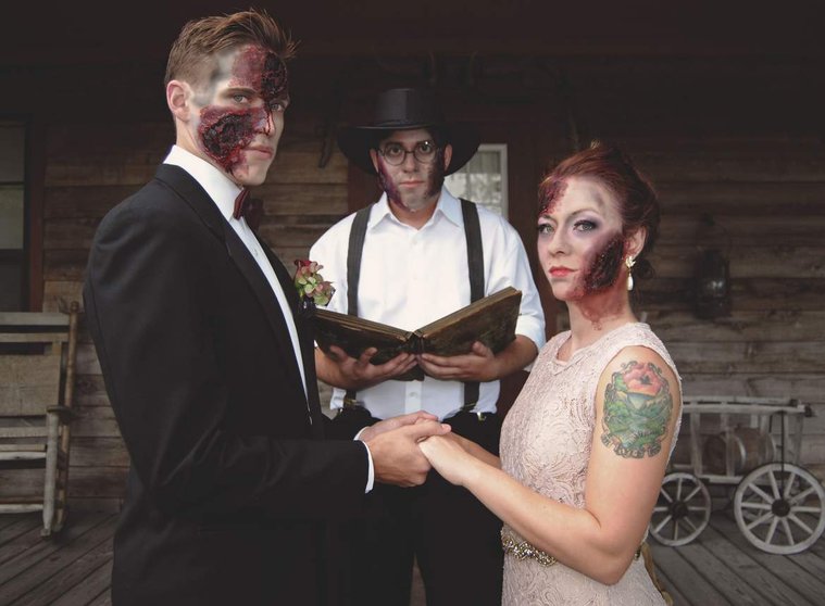 Themed Wedding,  The Walking Dead, Til Death