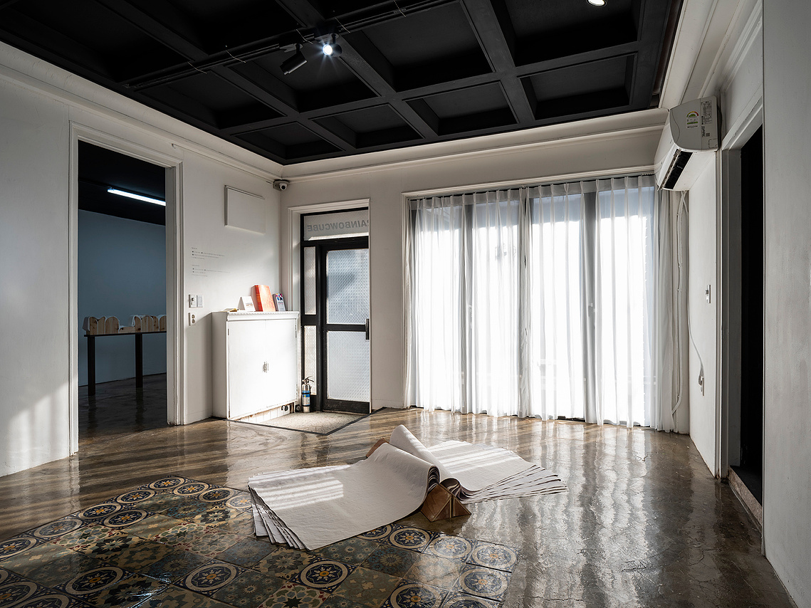 사진: 스튜디오 수직수평 Photo taken by Studio SUJIKSUPYUNG