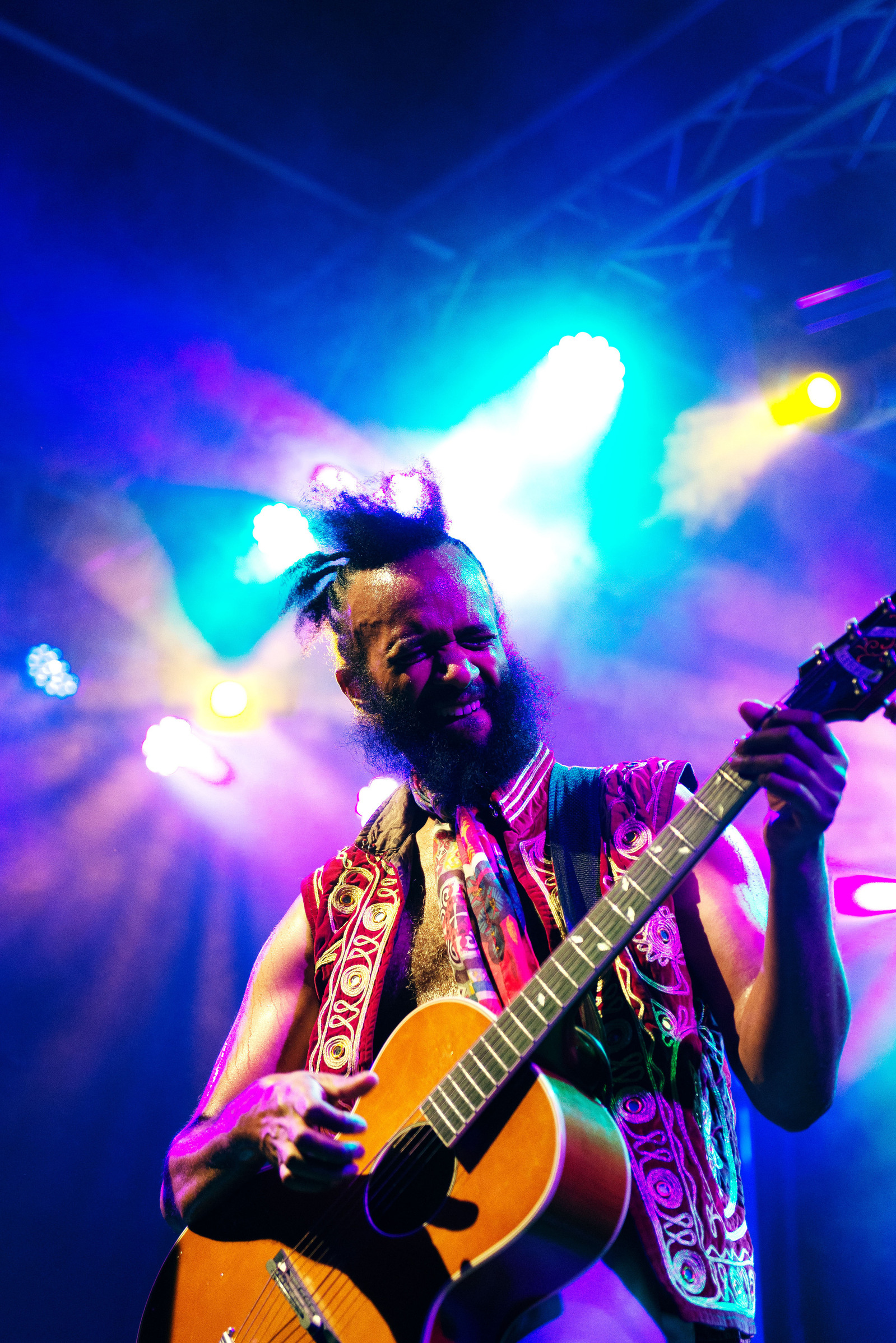 Julien Fertl, Nürnberg, Erlangen, Fürth, Fotograf, Portrait, Editorial, Corporate, Festival, Lachen, Sommer, Sonne, Musikfestival, Weinturm, Weinturm Open Air, Bad Windsheim, Franken
