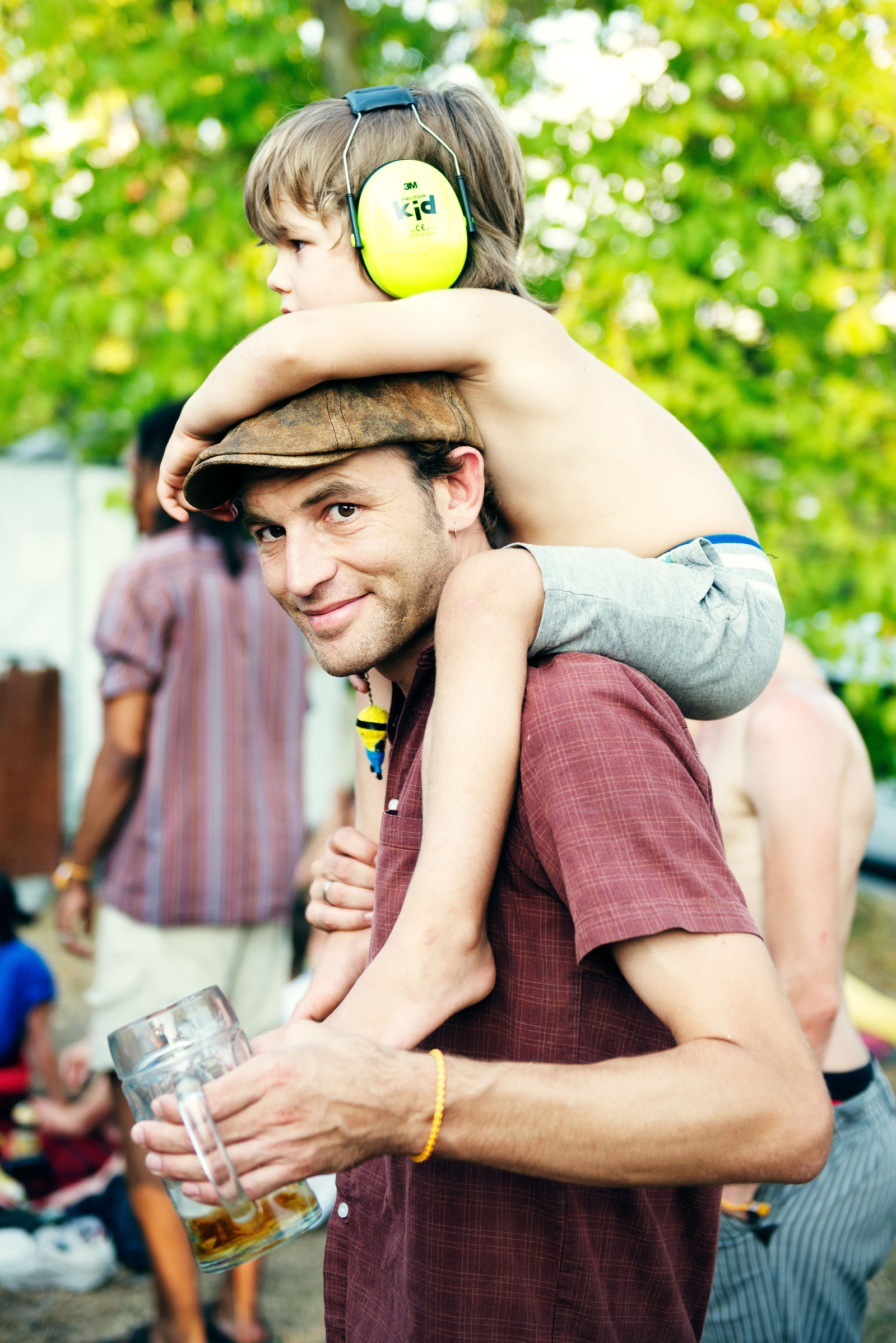 Julien Fertl, Nürnberg, Erlangen, Fürth, Fotograf, Portrait, Editorial, Corporate, Festival, Lachen, Sommer, Sonne, Musikfestival, Weinturm, Weinturm Open Air, Bad Windsheim, Franken