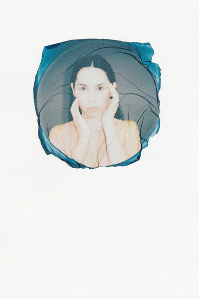 ‘Distorted Bodies’ explores our distorted versions of Beauty and the impact this has on us. Polaroid emulsion lift on watercolour paper.