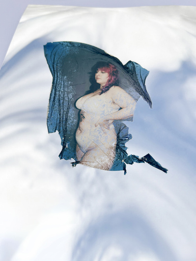 ‘Distorted Bodies’ explores our distorted versions of Beauty and the impact this has on us. Polaroid emulsion lift on mirrored surface.