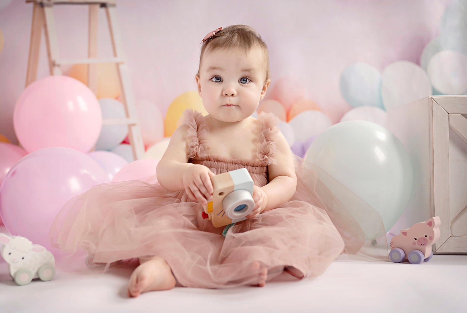 cake smash, children's photographer, derby, derby photographer, portrait photographer derby, jen mason photography
