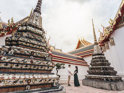 PdMJ14 Thailand Bangkok photographer for traveler at Watpho or Reclining Buddha temple