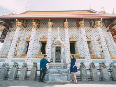 PdMJ14 Thailand Bangkok photographer for traveler at Watarun or Temple of Dawn
